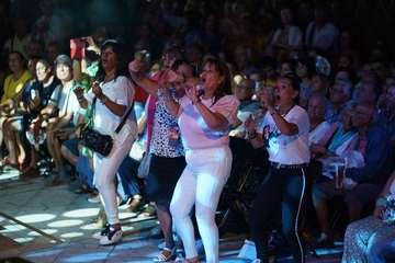  José Velez llena la plaza de Candelaria (Tenerife) con un concierto de dos horas/TA.